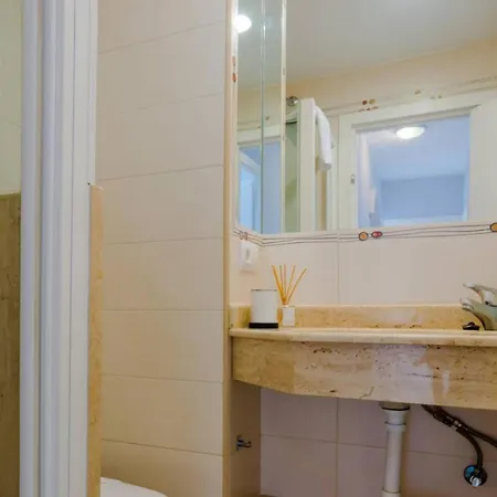 Holiday home Luxury Secof Klouvas
